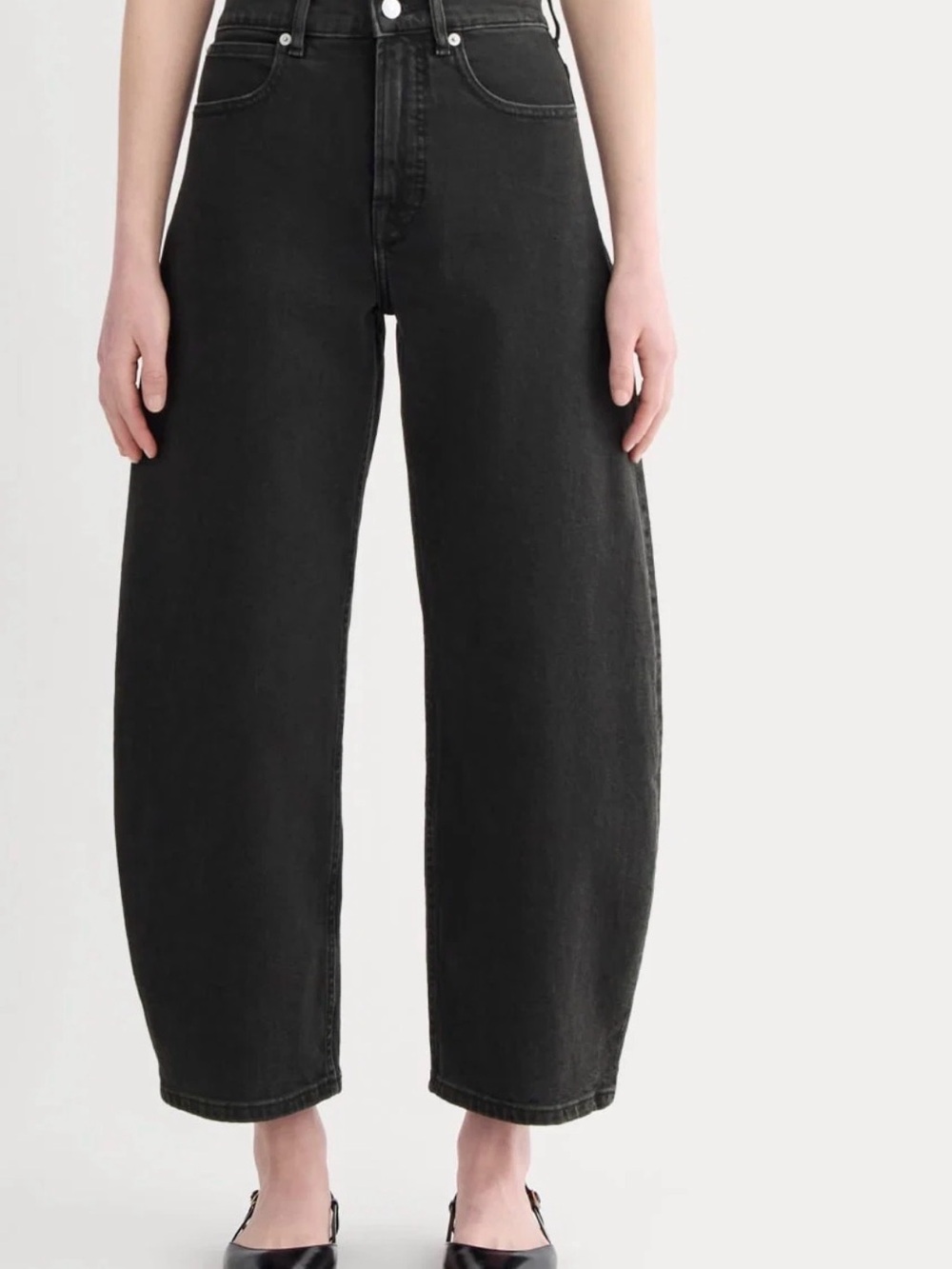 EVERLANE Utility Barrel Pant Size 12 Black High Rise Curved Leg 100% Cotton